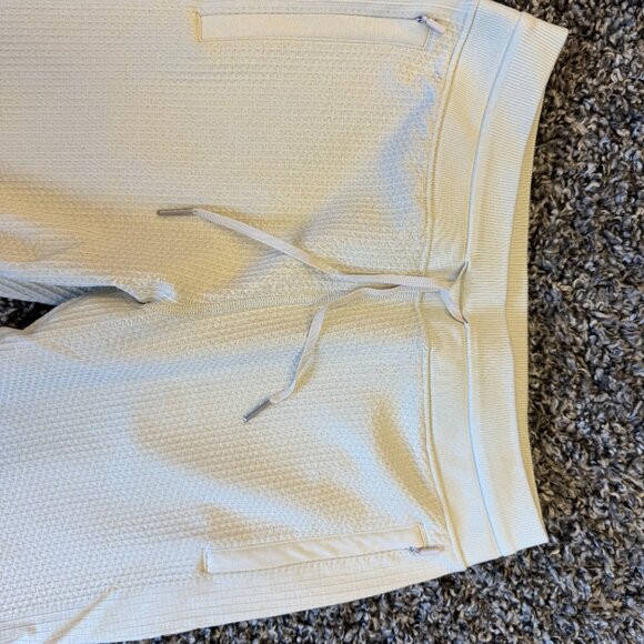 Lululemon Engineered Warmth Jogger – Women’s Cozy Knit Pants - Picture 2 of 5